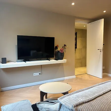 Naest - Authentic Escapes Grand House