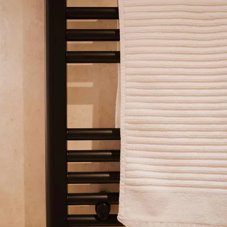 아파트 Naest - Authentic Escapes Grand House *