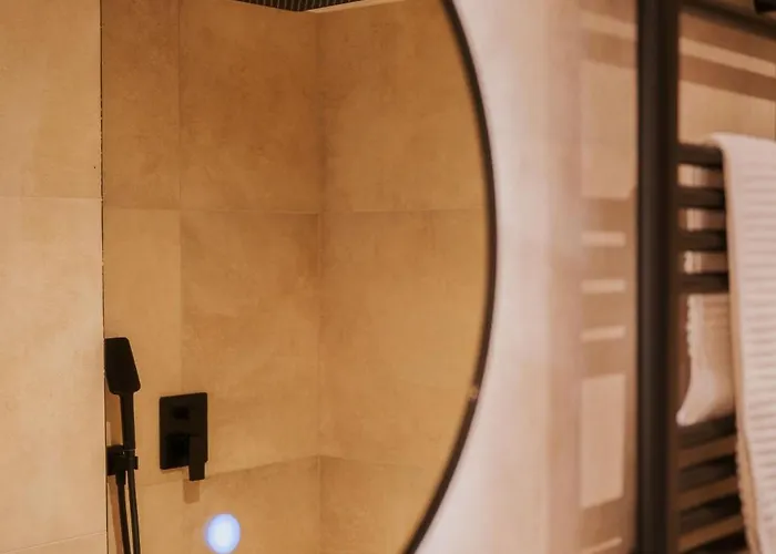 Naest - Authentic Escapes Grand House Lejlighed Nijmegen