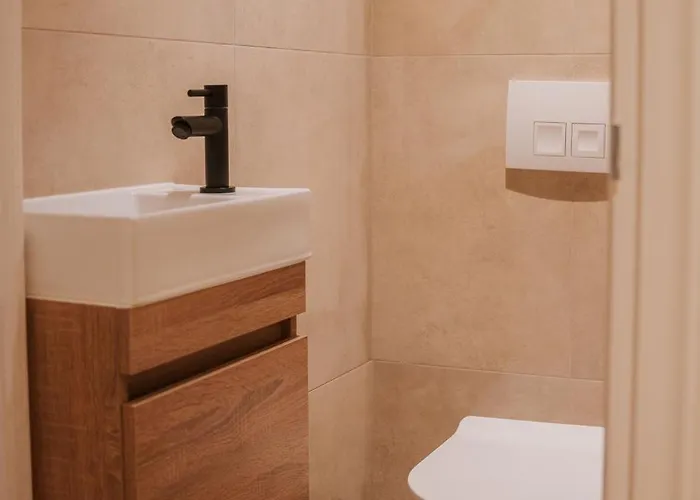 Naest - Authentic Escapes Grand House