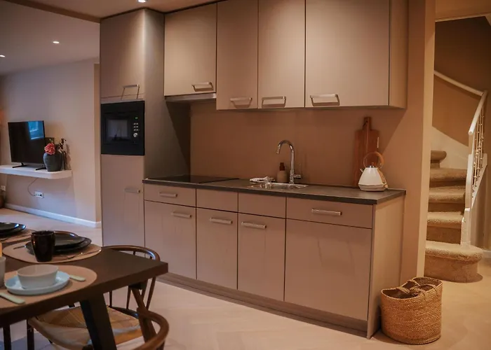 Naest - Authentic Escapes Grand House