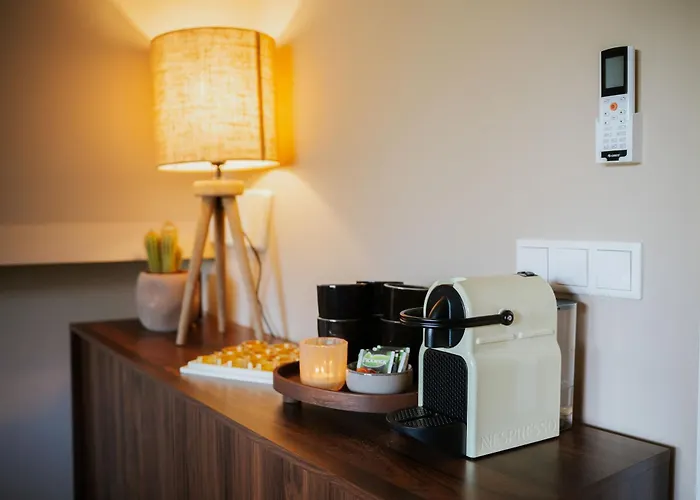 Naest - Authentic Escapes Grand House Lejlighed Nijmegen